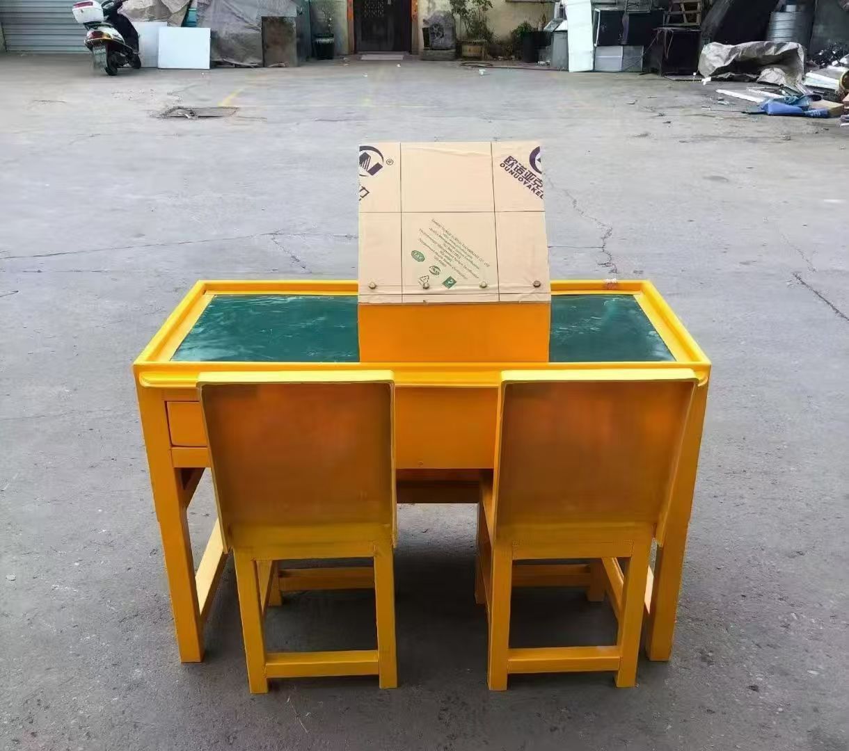 左权防静电导通桌井下煤矿火工品发放桌：危险品流转的安全守护者